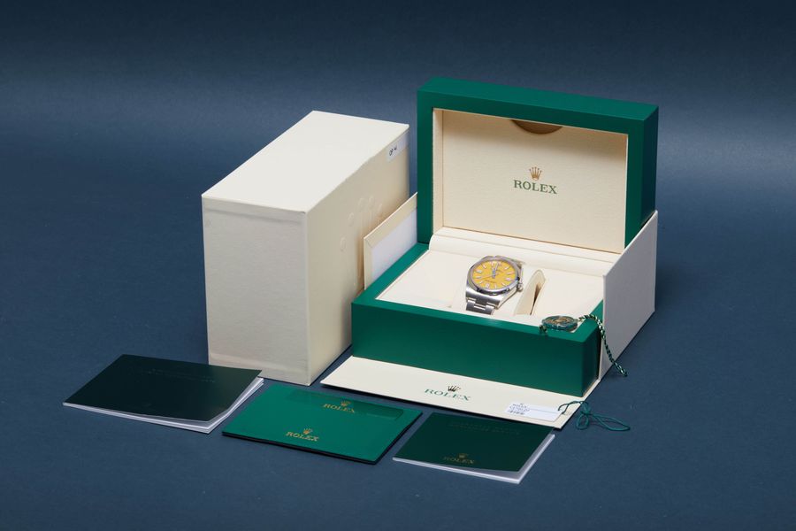 Rolex Oyster Perpetual 124300